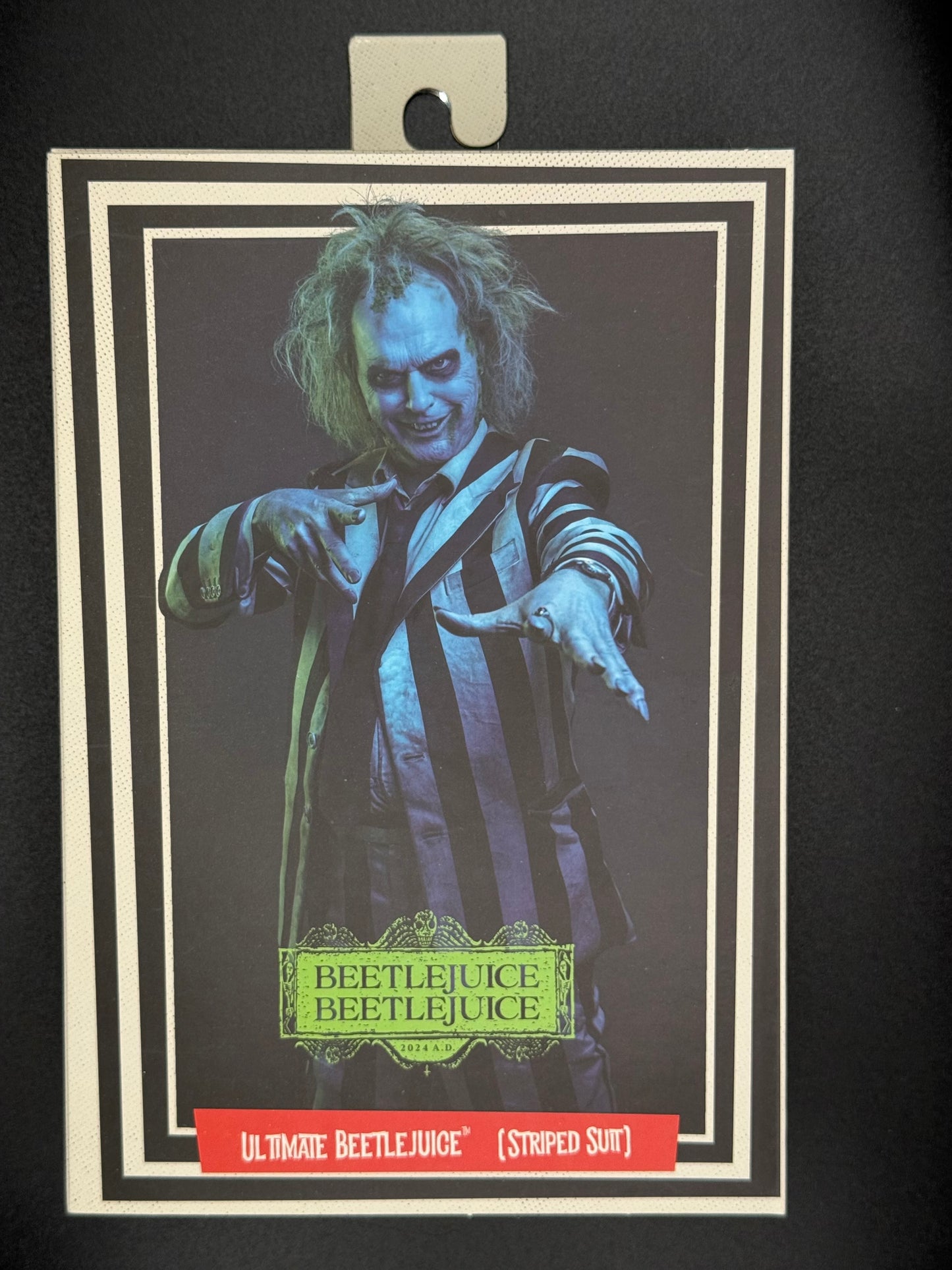NECA Beetlejuice Beetlejuice Ultimate Striped Suit 7" Figure New