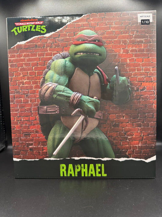 Iron Studios TMNT Raphael 1/10 Art Scale Statue • Sewer Base • Boxed